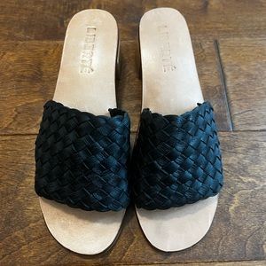 Liberte EUC black woven mules